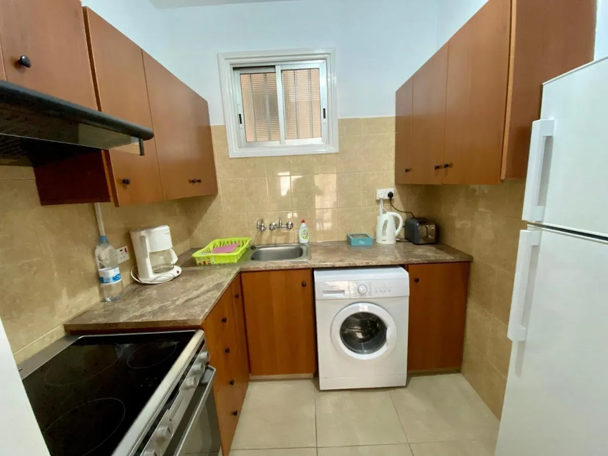 Apartament Kontheo Elli Ground Apt 2 Near The Beach Larnaca